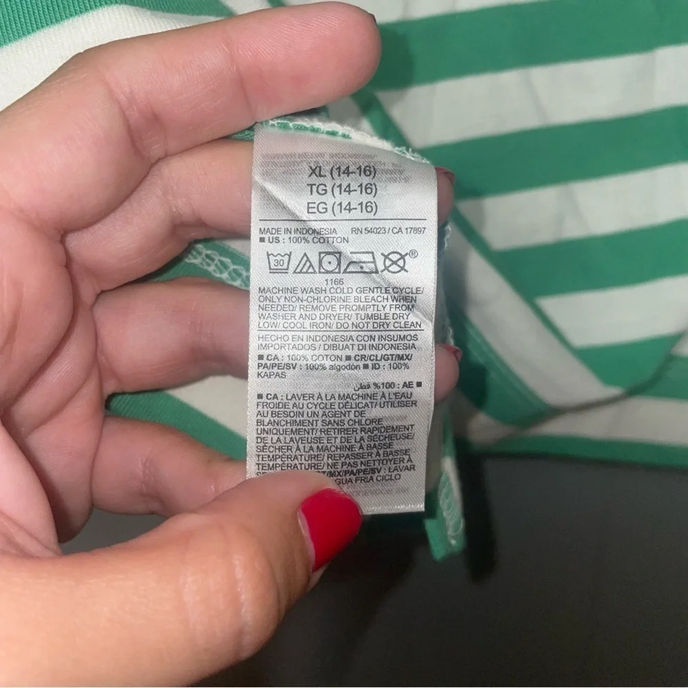 Old Navy Loose Cropped Green and White Striped Tee Shirt XL 14/16
